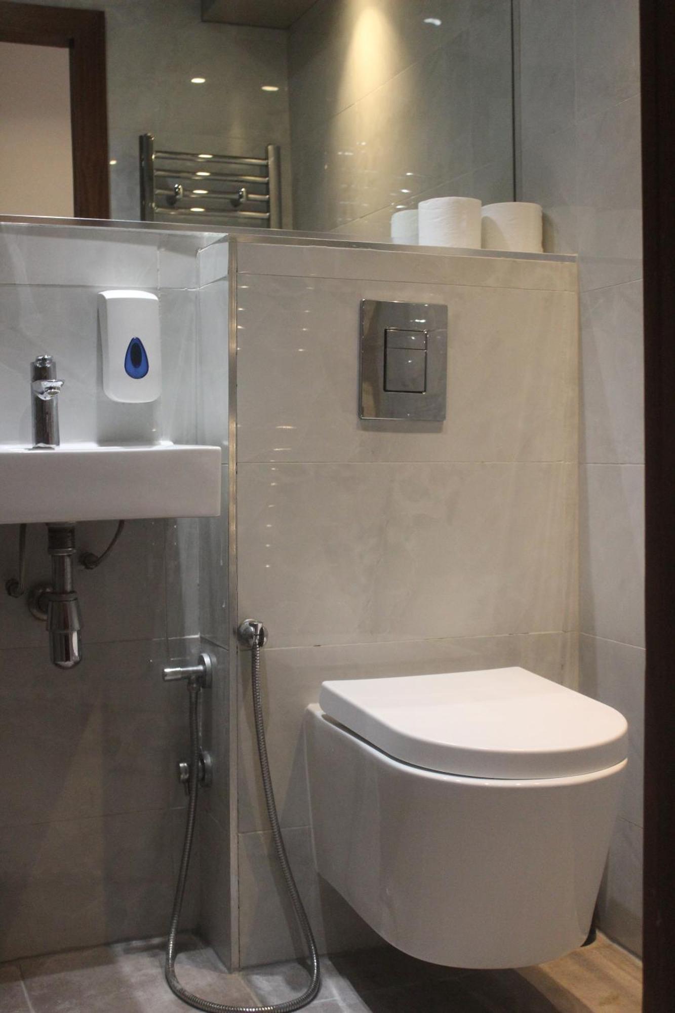 The Chapter Hotels- Leisure * London